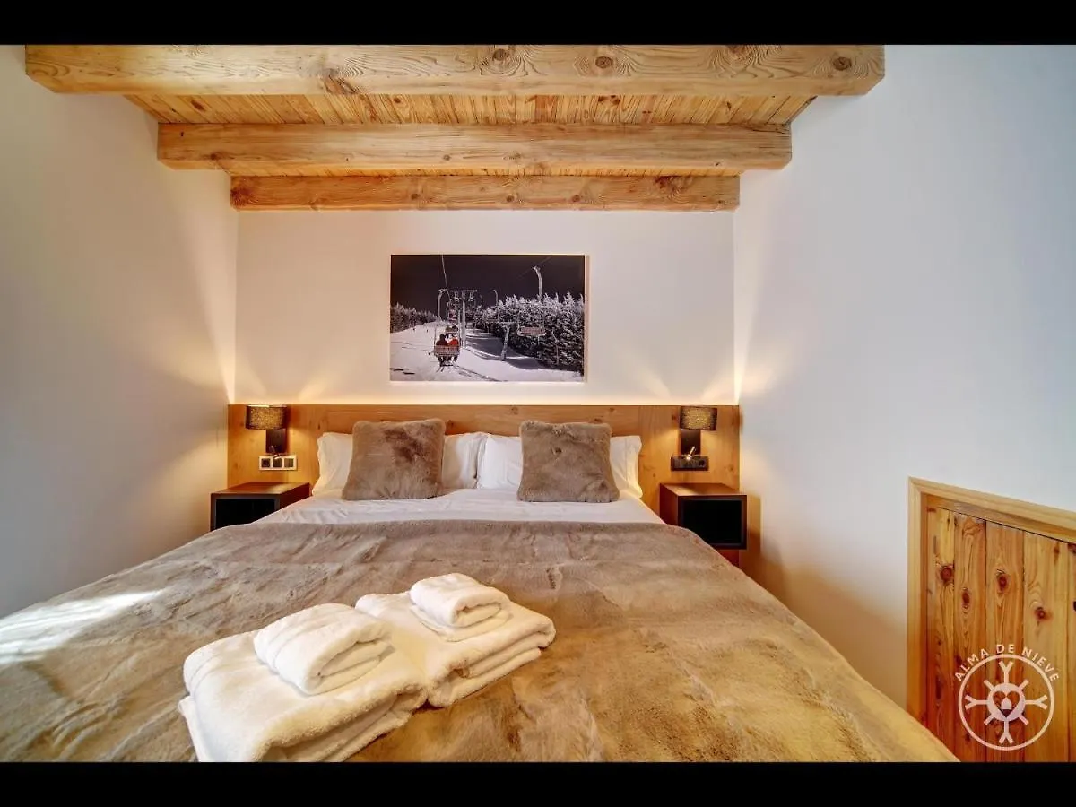 Casa Corilha De Alma De Nieve Villa Salardu Spain